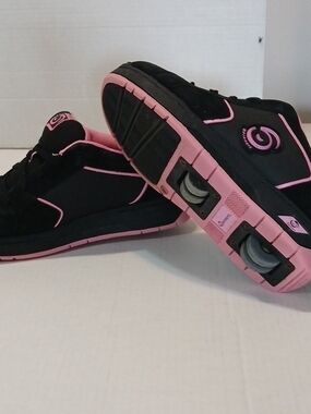 Spinner Slickers Womans Black & Pink Wheeled Roller Skate Shoes Retractable Sz-7
